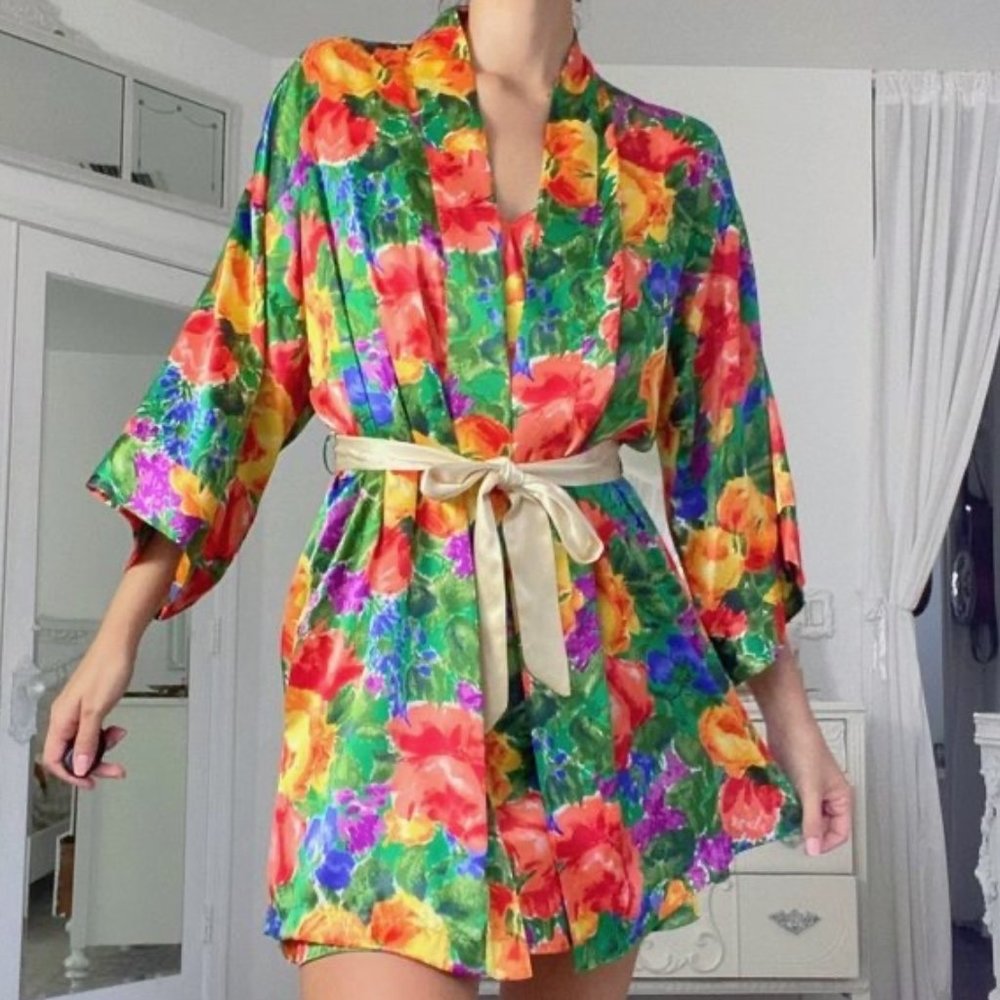 Vintage Victoria's Secret Floral Print Satin Robe - Picture 2 of 10